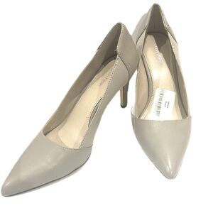 👠💼 CALVIN KLEIN‎ Taupe Pointed Toe Pumps | Women’s 8 | Classic Work-to-Event
